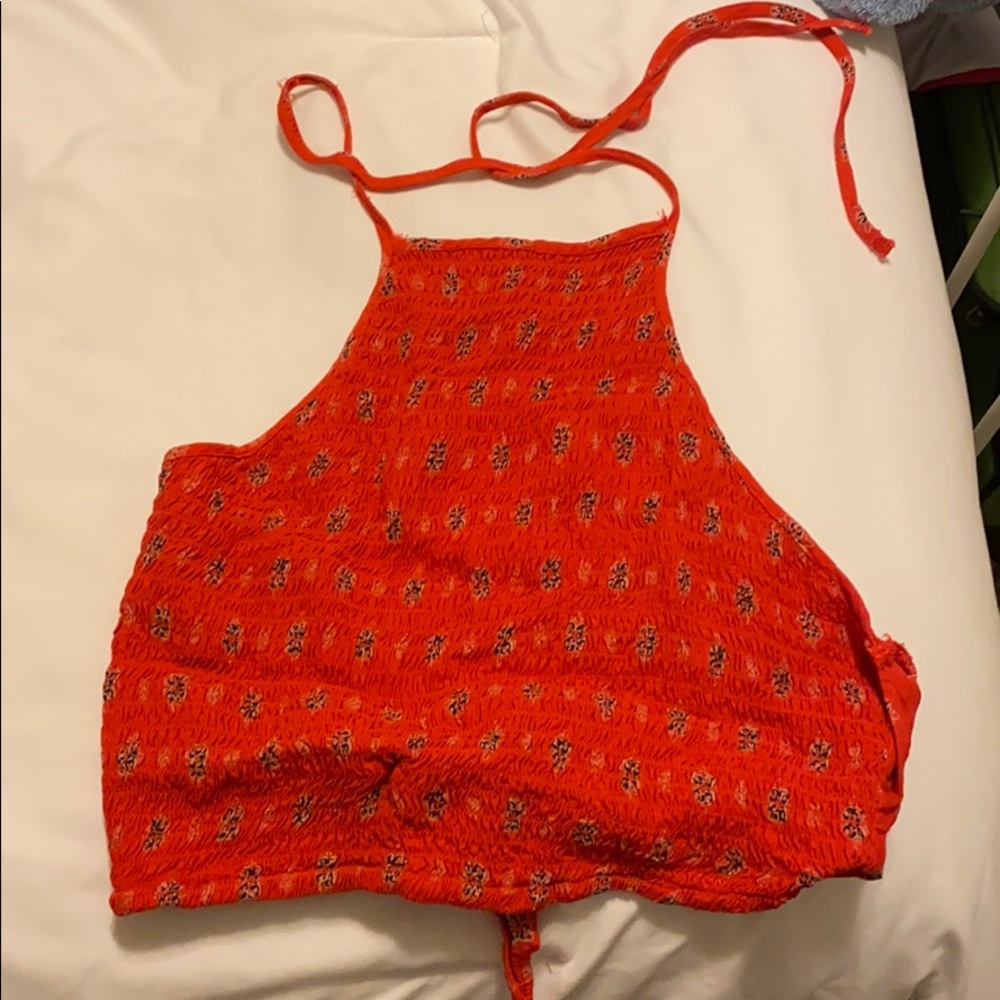 Crop top